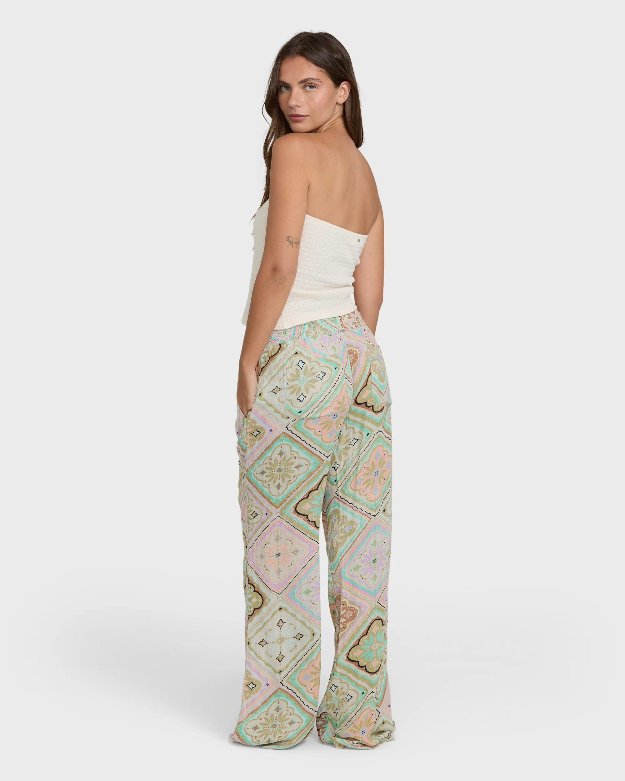 822-new-waves-2-printed-pants-cactus-2.webp New Waves 2 Printed Pants - Cactus