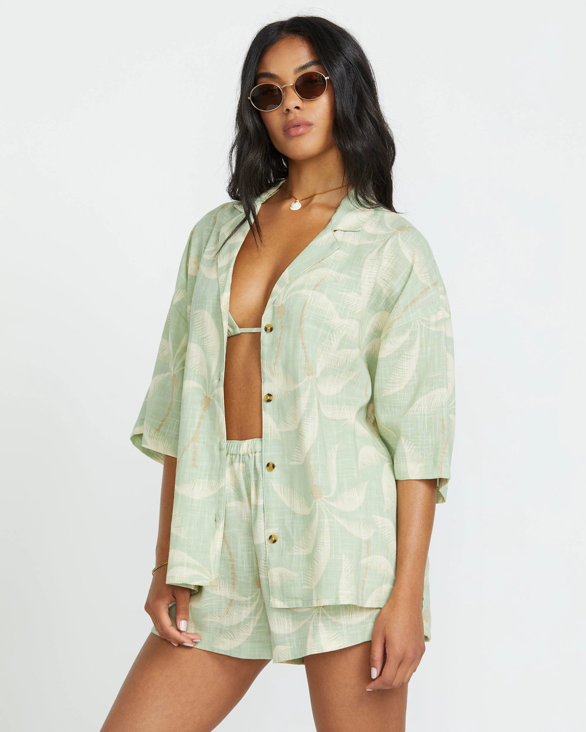 Beach Side Printed Short Sleeve Shirt - Pistachio