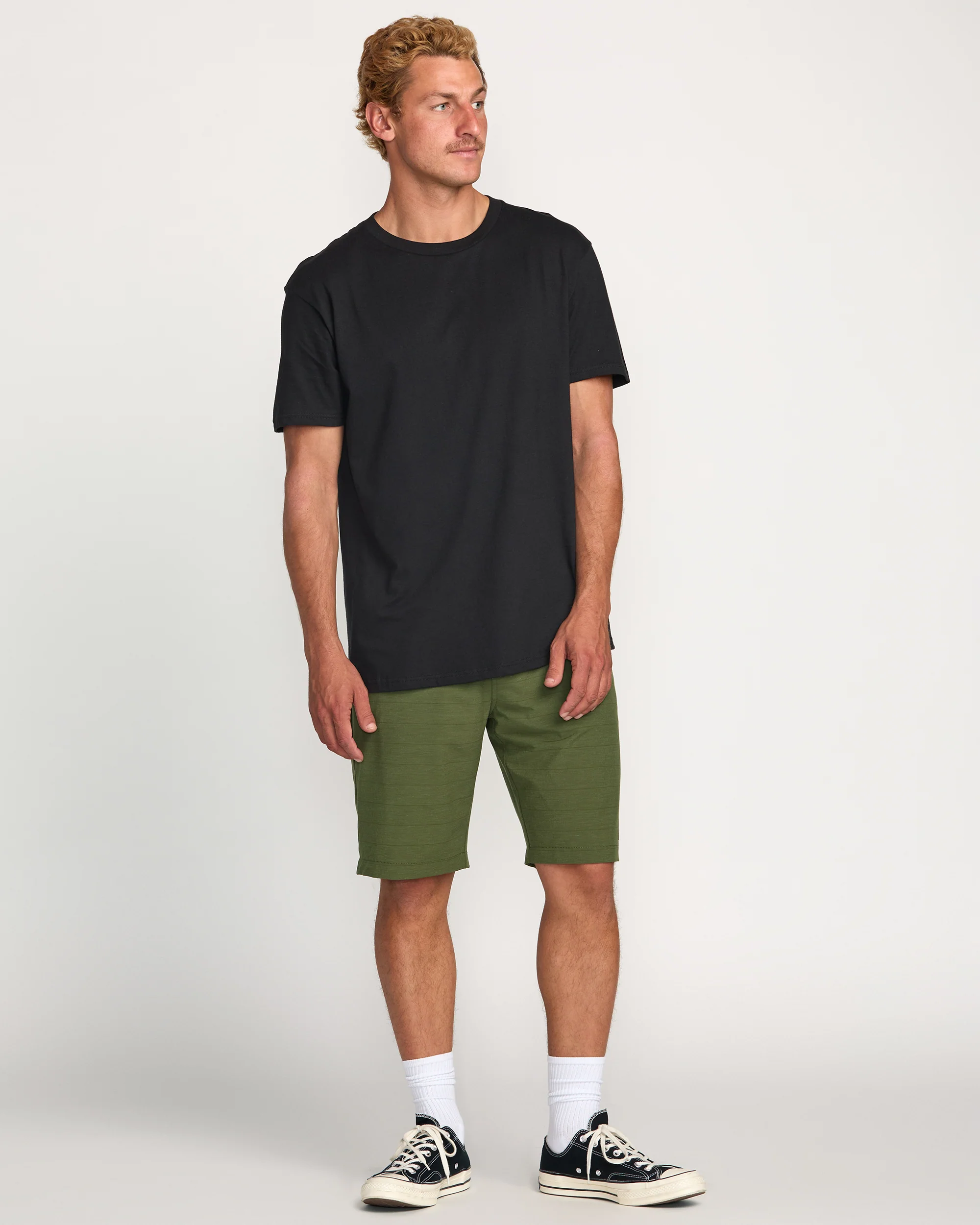 Crossfire Submersible 21" Hybrid Shorts - Olive