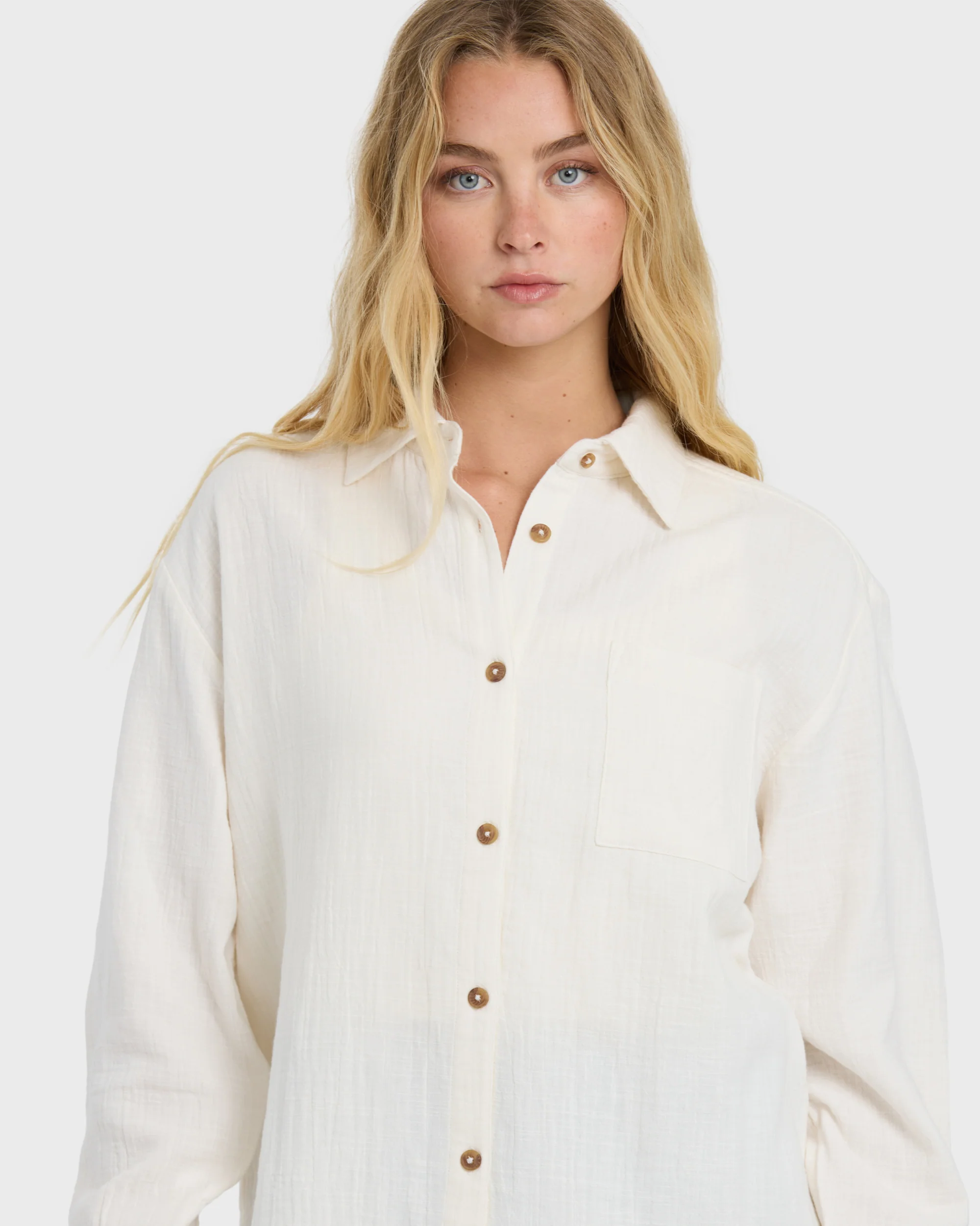 943-wanderer-long-sleeve-woven-top-salt-crystal-2.webp Wanderer Long Sleeve Woven Top - Salt Crystal
