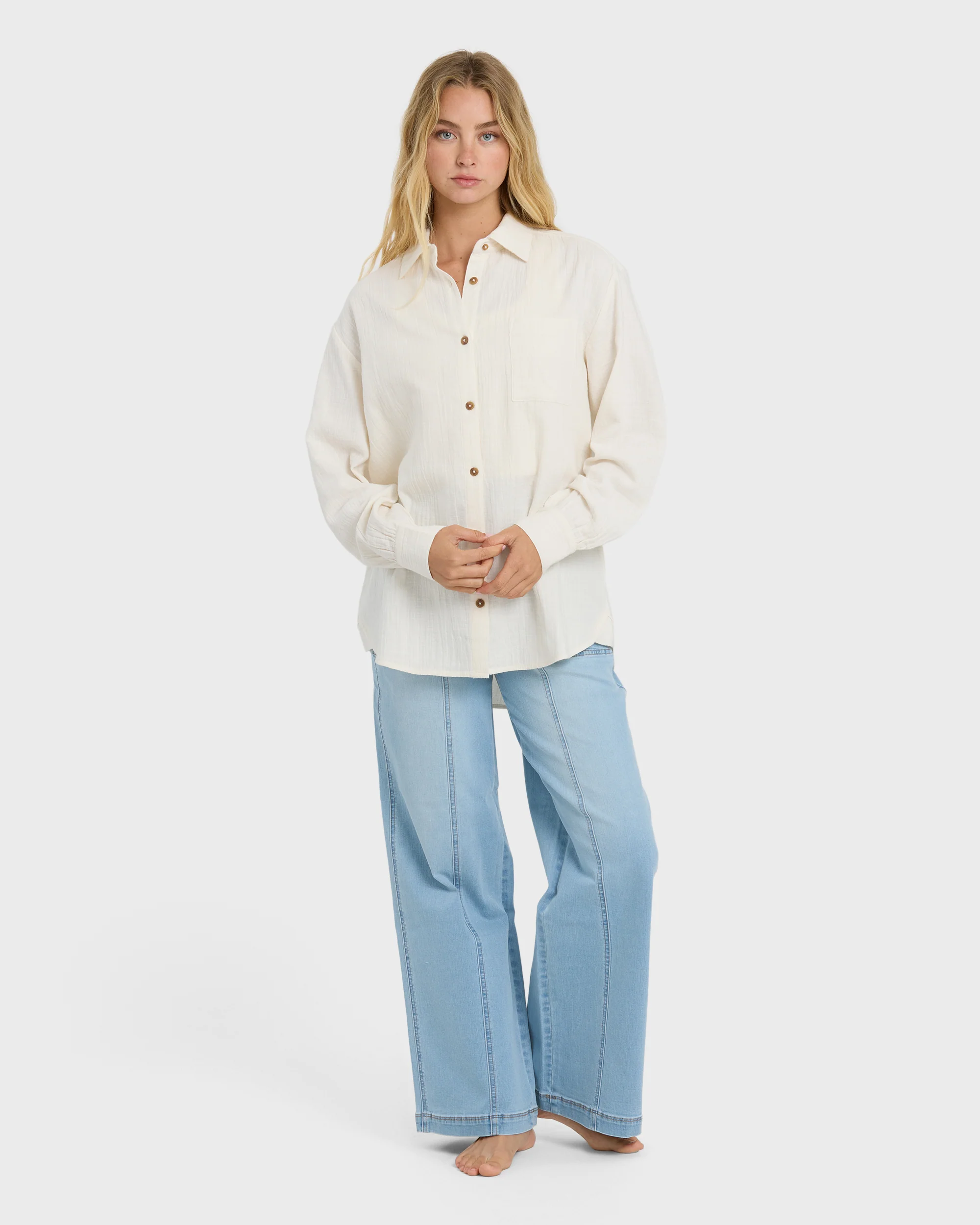943-wanderer-long-sleeve-woven-top-salt-crystal-3.webp Wanderer Long Sleeve Woven Top - Salt Crystal