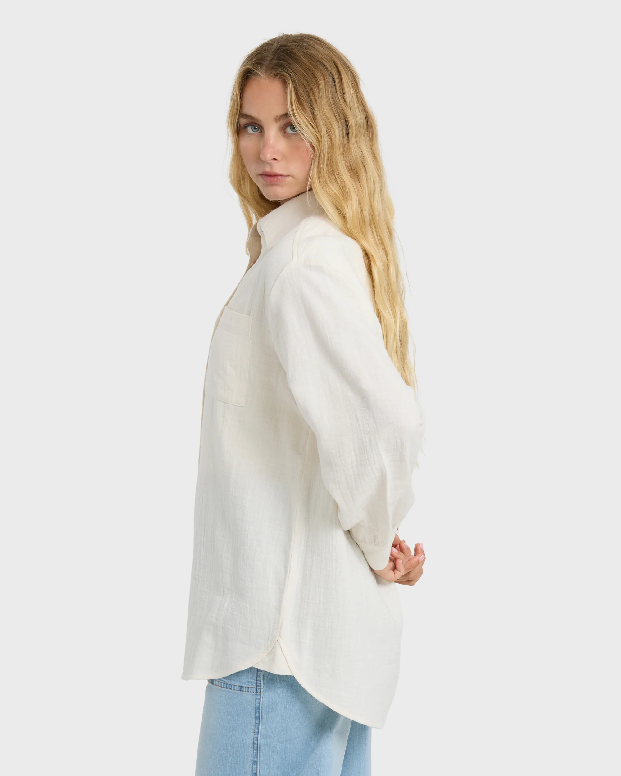 943-wanderer-long-sleeve-woven-top-salt-crystal-5.webp Wanderer Long Sleeve Woven Top - Salt Crystal