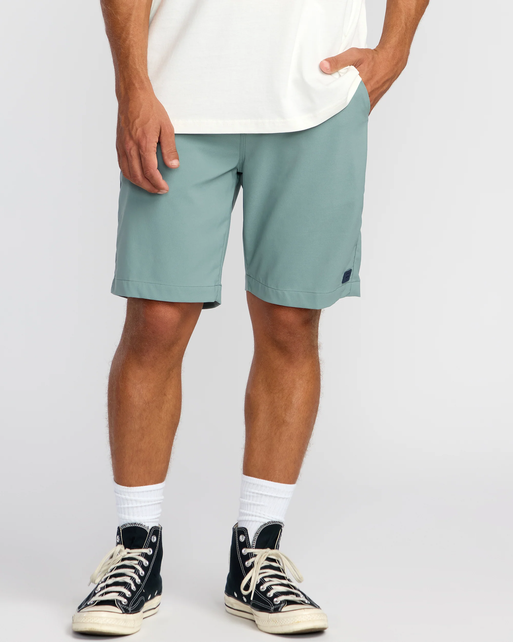 9610-surftrek-journey-20-hybrid-shorts-sea-blue-1.webp Surftrek Journey 20" Hybrid Shorts - Sea Blue