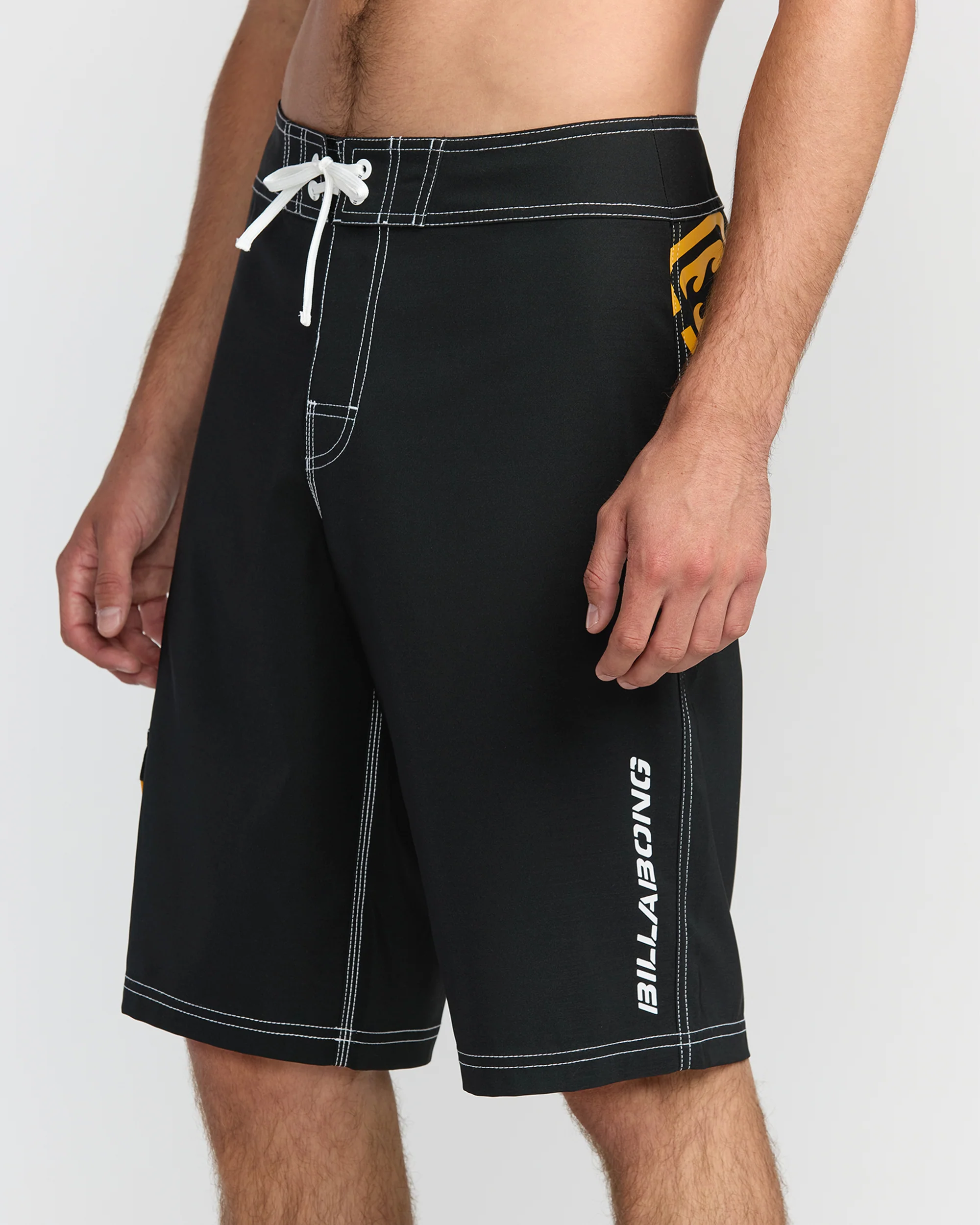 Bracket Pro 21" Boardshorts - Black