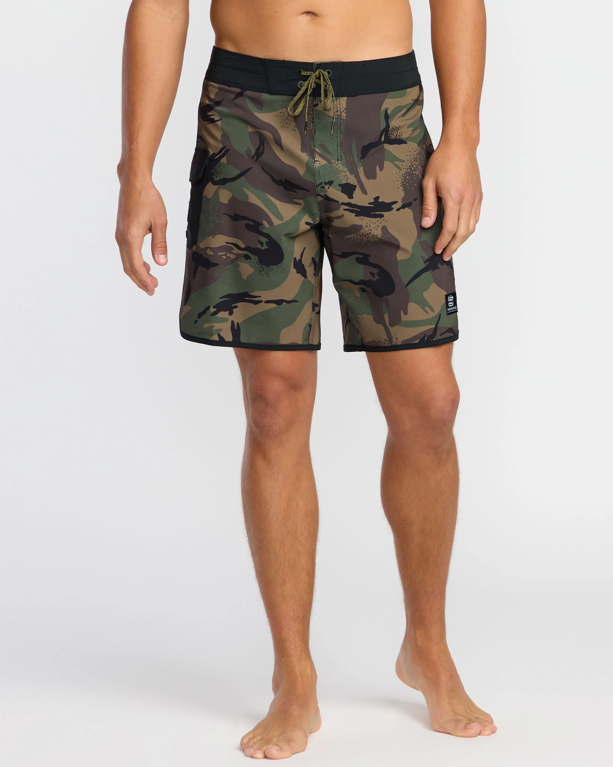 9906-73-pro-hi-17.5-boardshorts-camo-1.webp 73 Pro Hi 17.5" Boardshorts - Camo